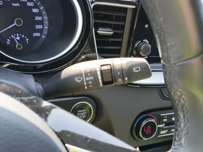 Kia XCeed 1.6 GDi eDrive - foto 32