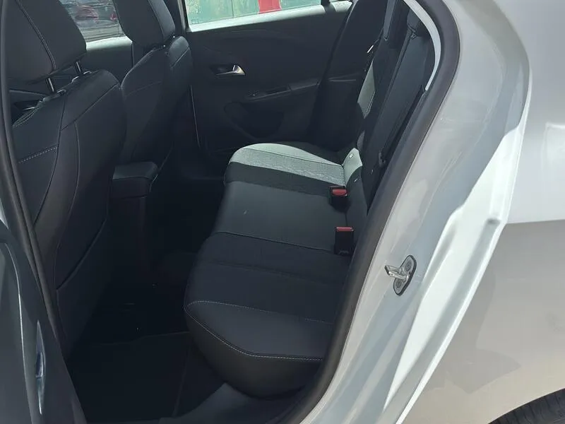 Opel Corsa 1.2T XHL Elegance - foto 28