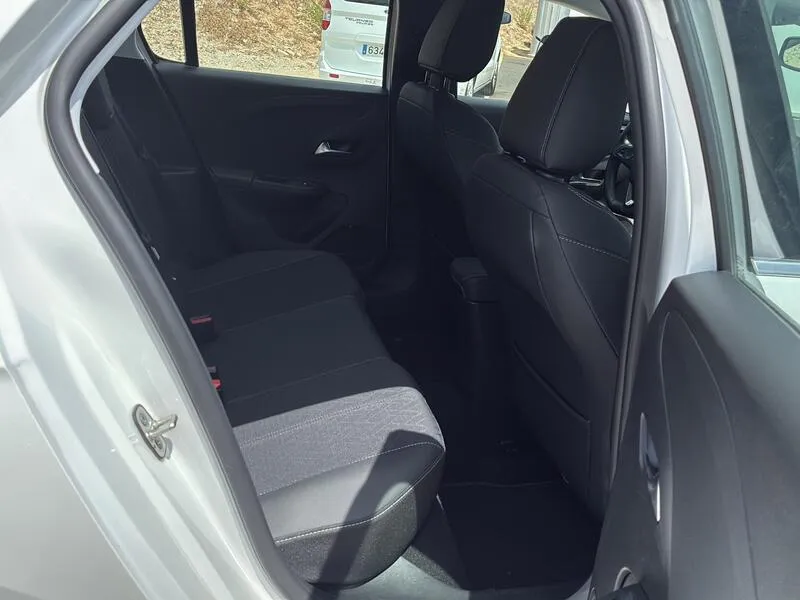 Opel Corsa 1.2T XHL Elegance - foto 21