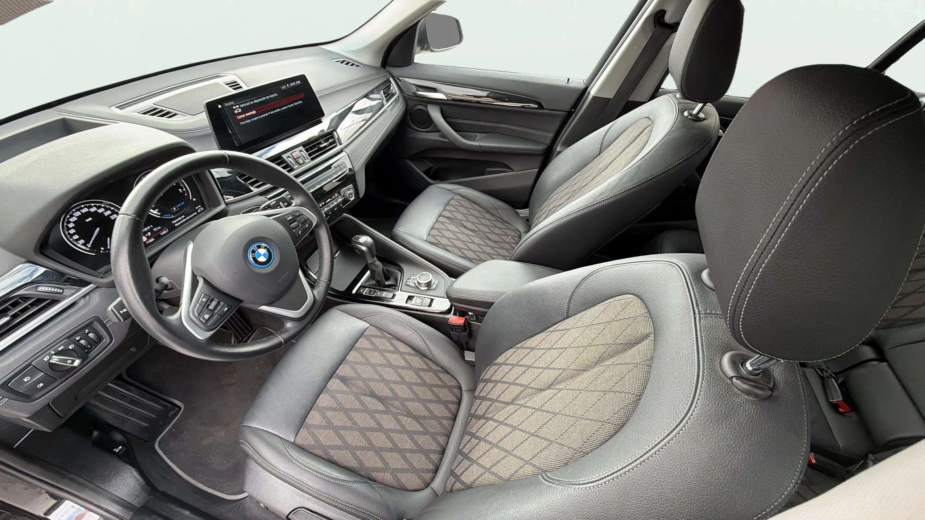 BMW X1 xDrive25e - foto 9
