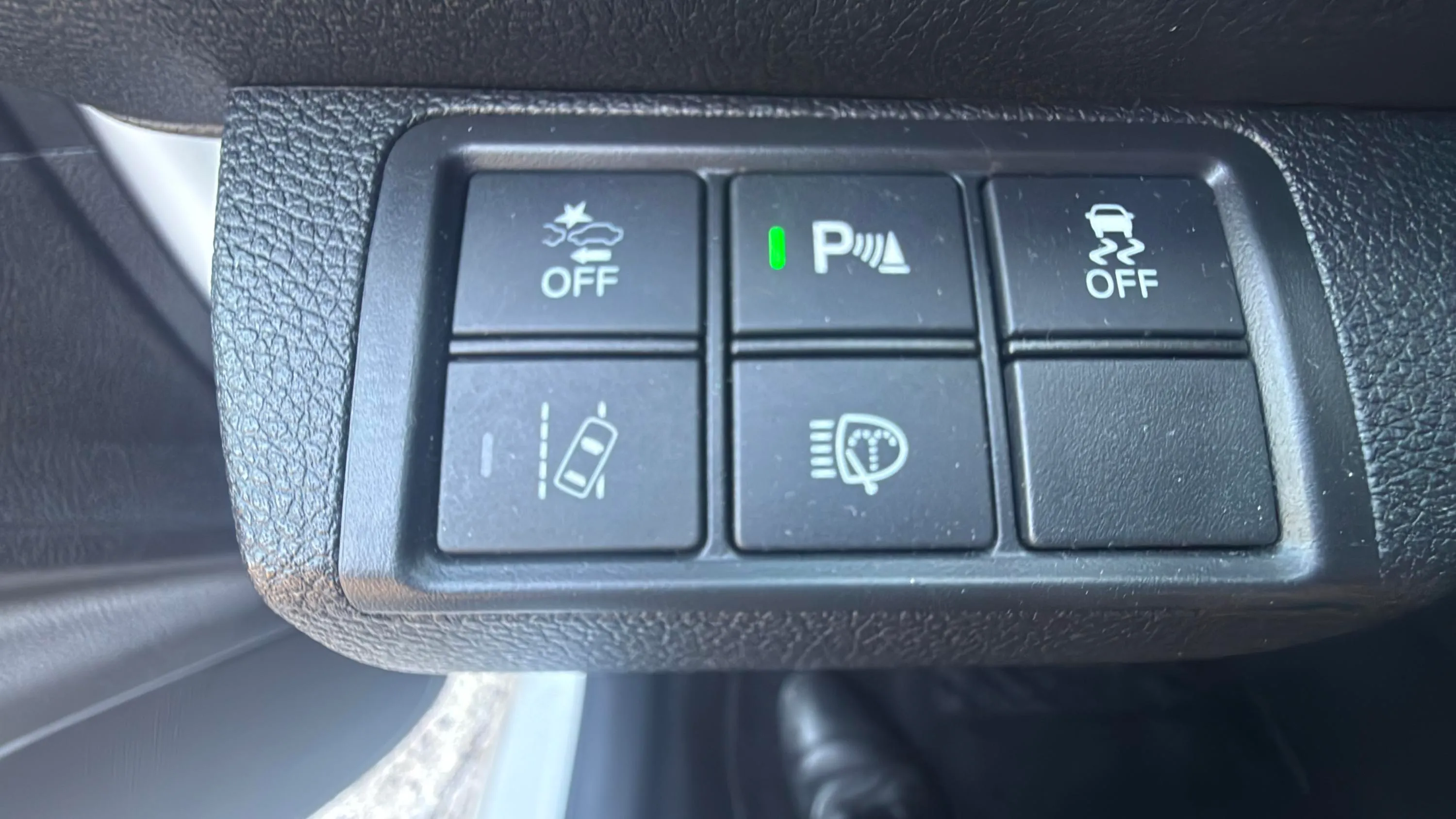 Honda Civic 1.0 I-VTEC Turbo CVT Elegance NAV - foto 22