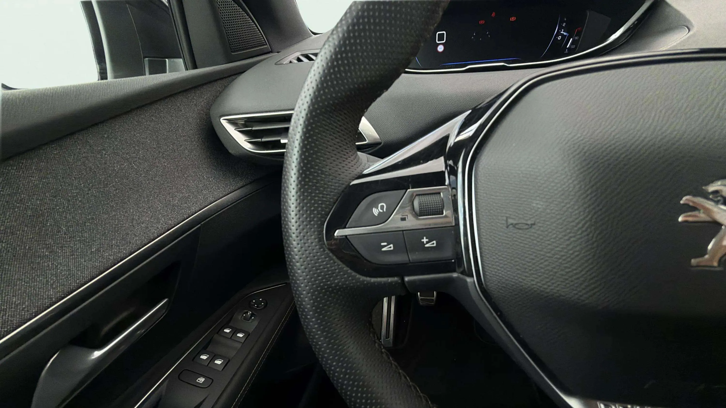 Peugeot 3008 1.2 PureTech GT Line - foto 13