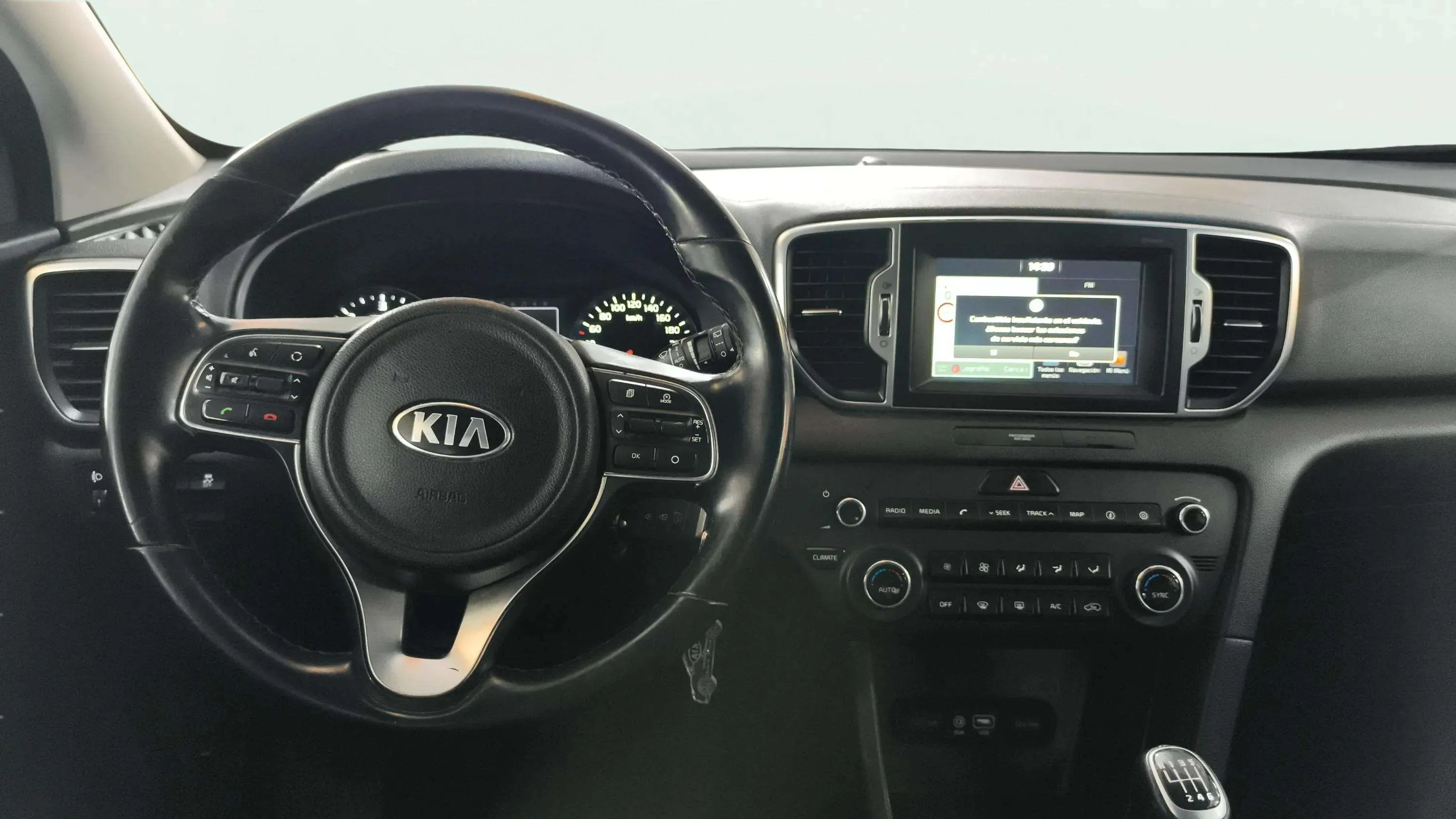 Kia Sportage 1.7 CRDi VGT x-Tech18 4x2 Eco-Dyn - foto 9