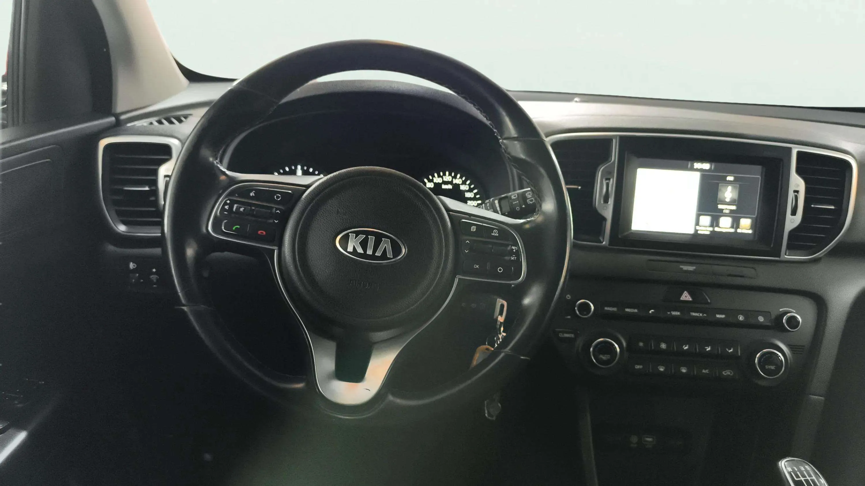 Kia Sportage 1.7 CRDi VGT x-Tech18 4x2 Eco-Dyn - foto 11