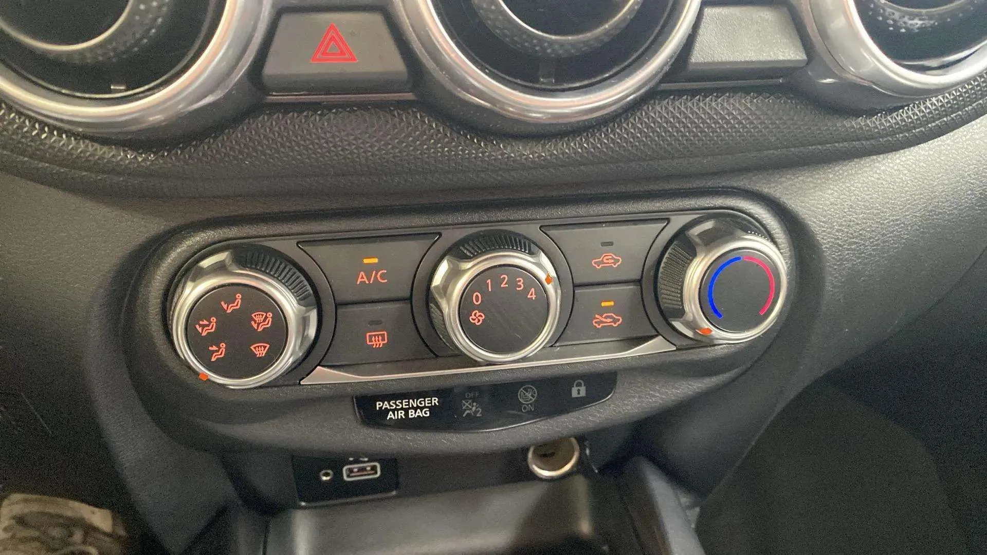 Nissan Juke DIG-T Acenta - foto 20