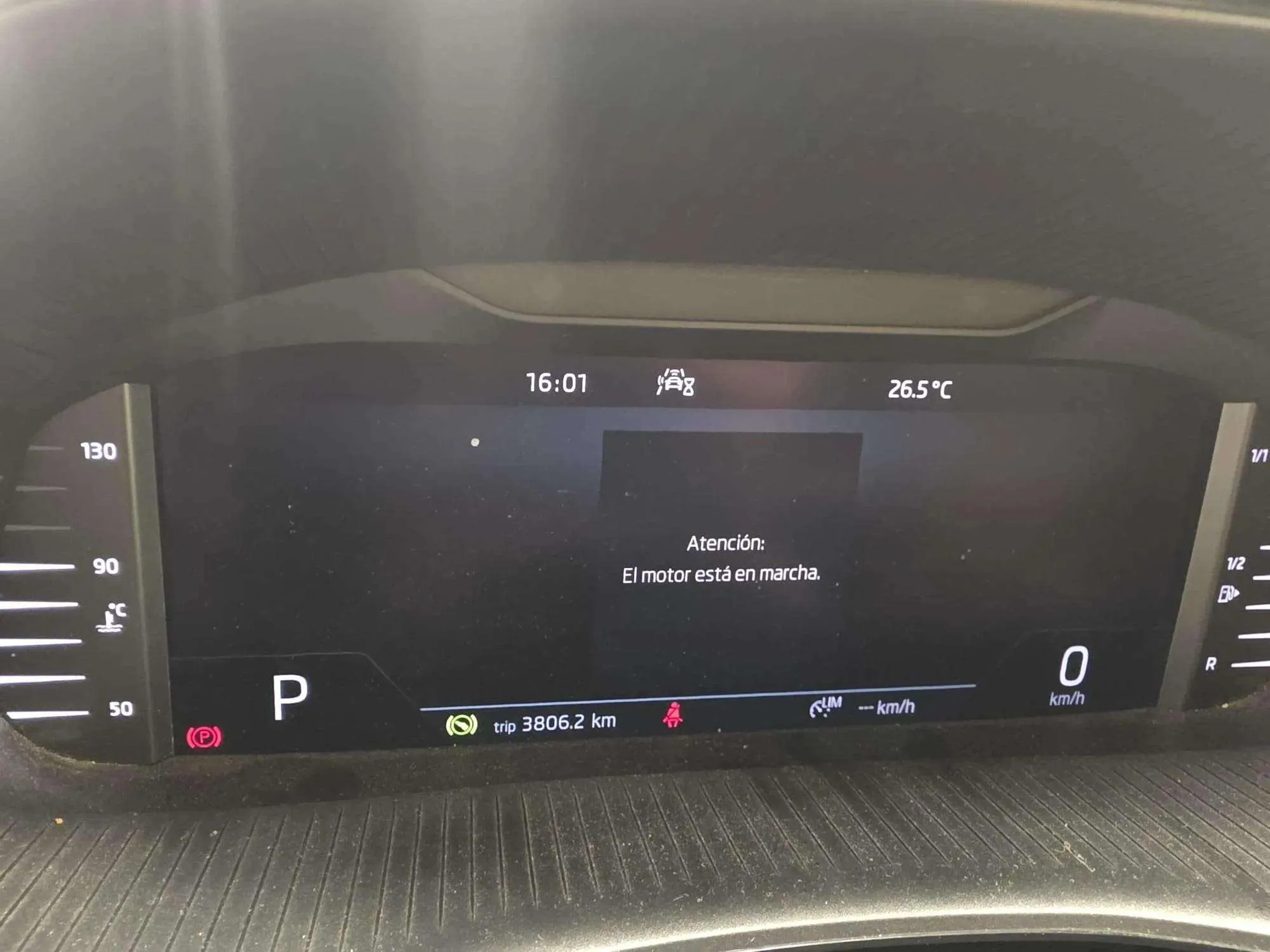 Škoda Fabia 1.5 TSI DSG Design - foto 22