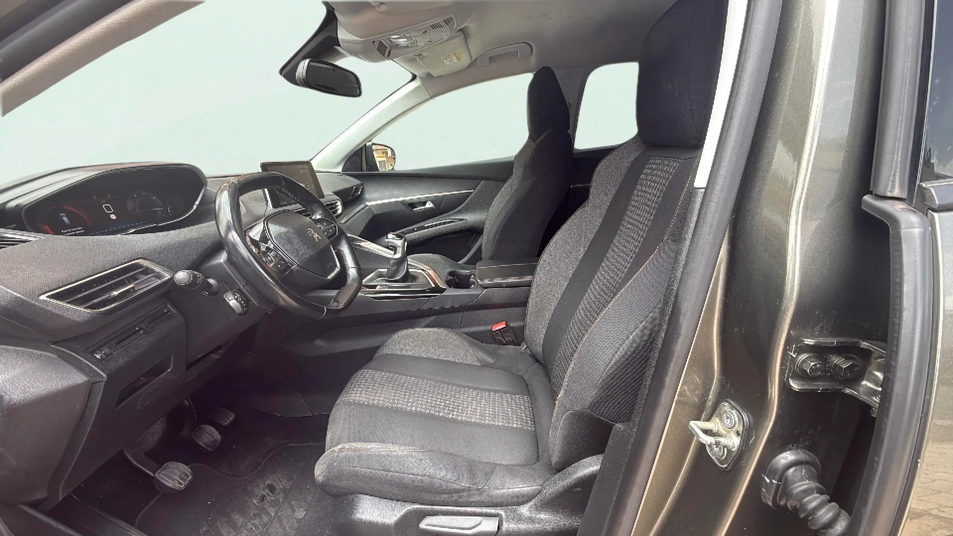 Peugeot 5008 Active 1.5L BlueHDi - foto 13