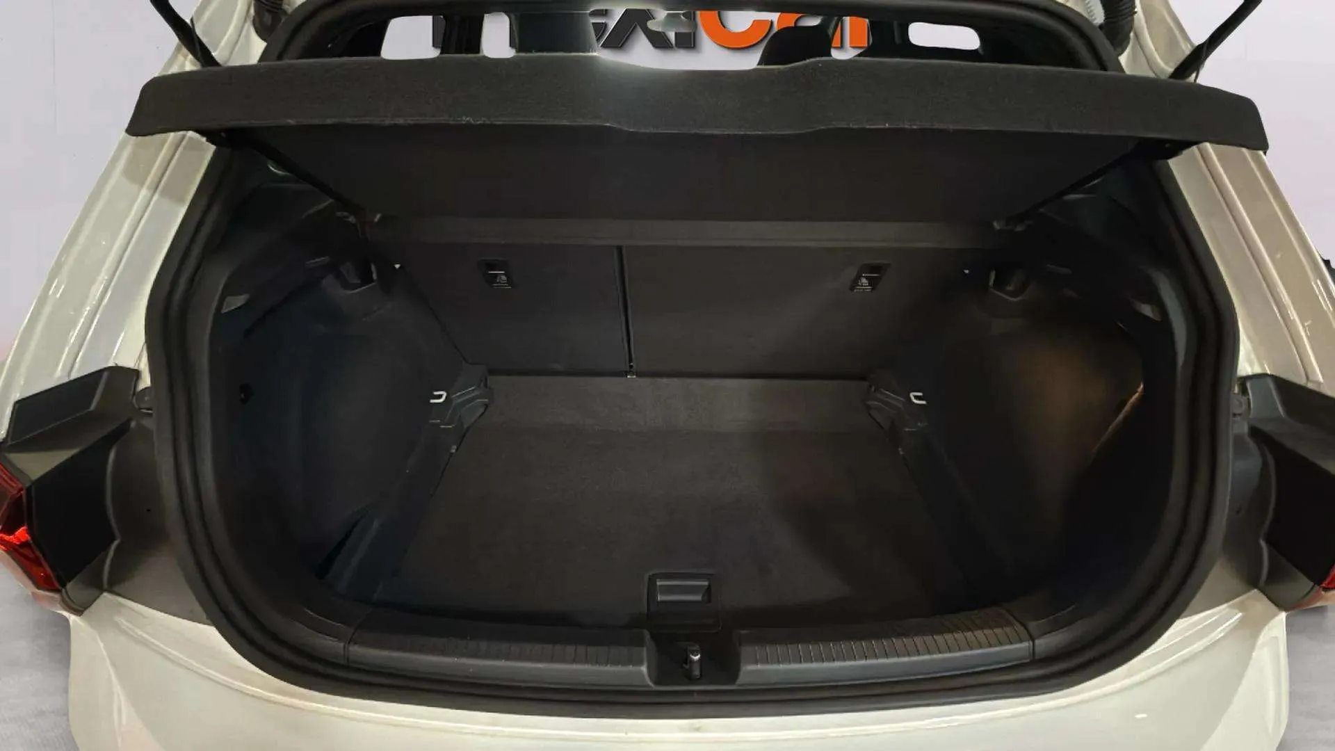 Volkswagen Polo R-Line 1.0 TSI DSG - foto 14