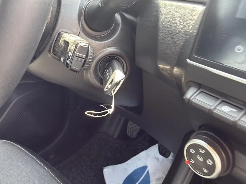 Renault Captur TCe equilibre - foto 17