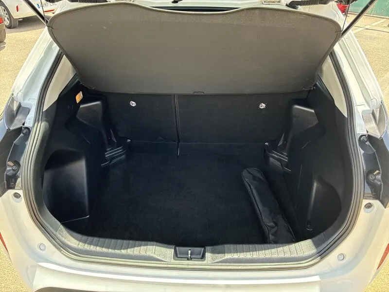 Toyota Yaris 1.5 120H Business Plus - foto 14