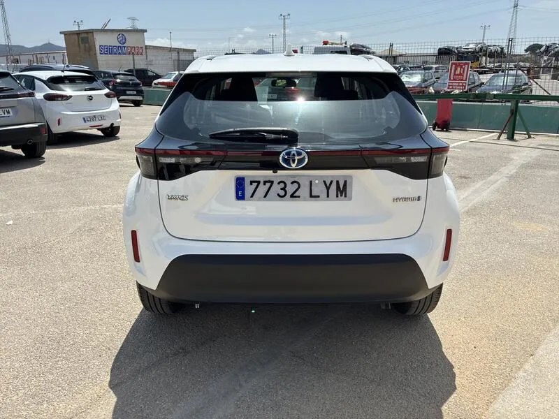 Toyota Yaris 1.5 120H Business Plus - foto 5