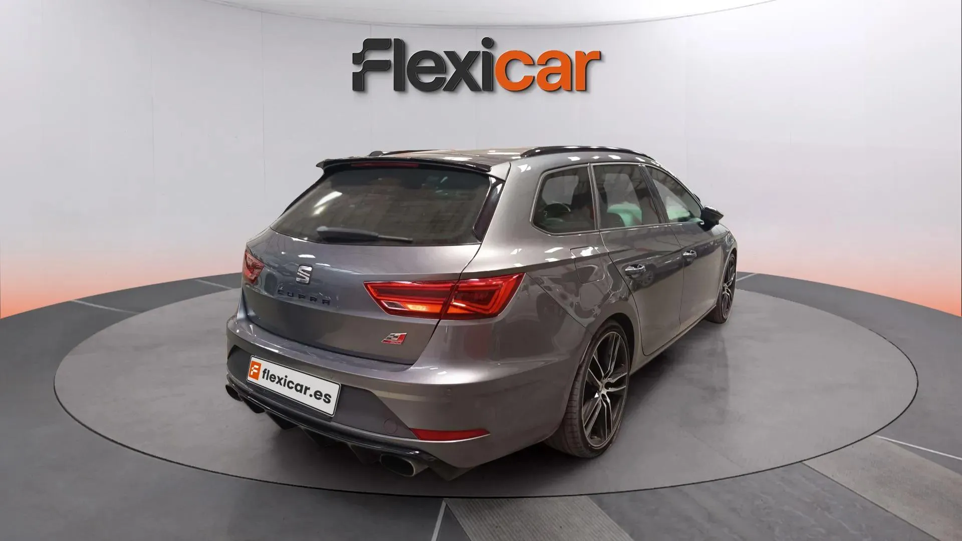 SEAT León ST 2.0 TSI DSG-6 Cupra - foto 7