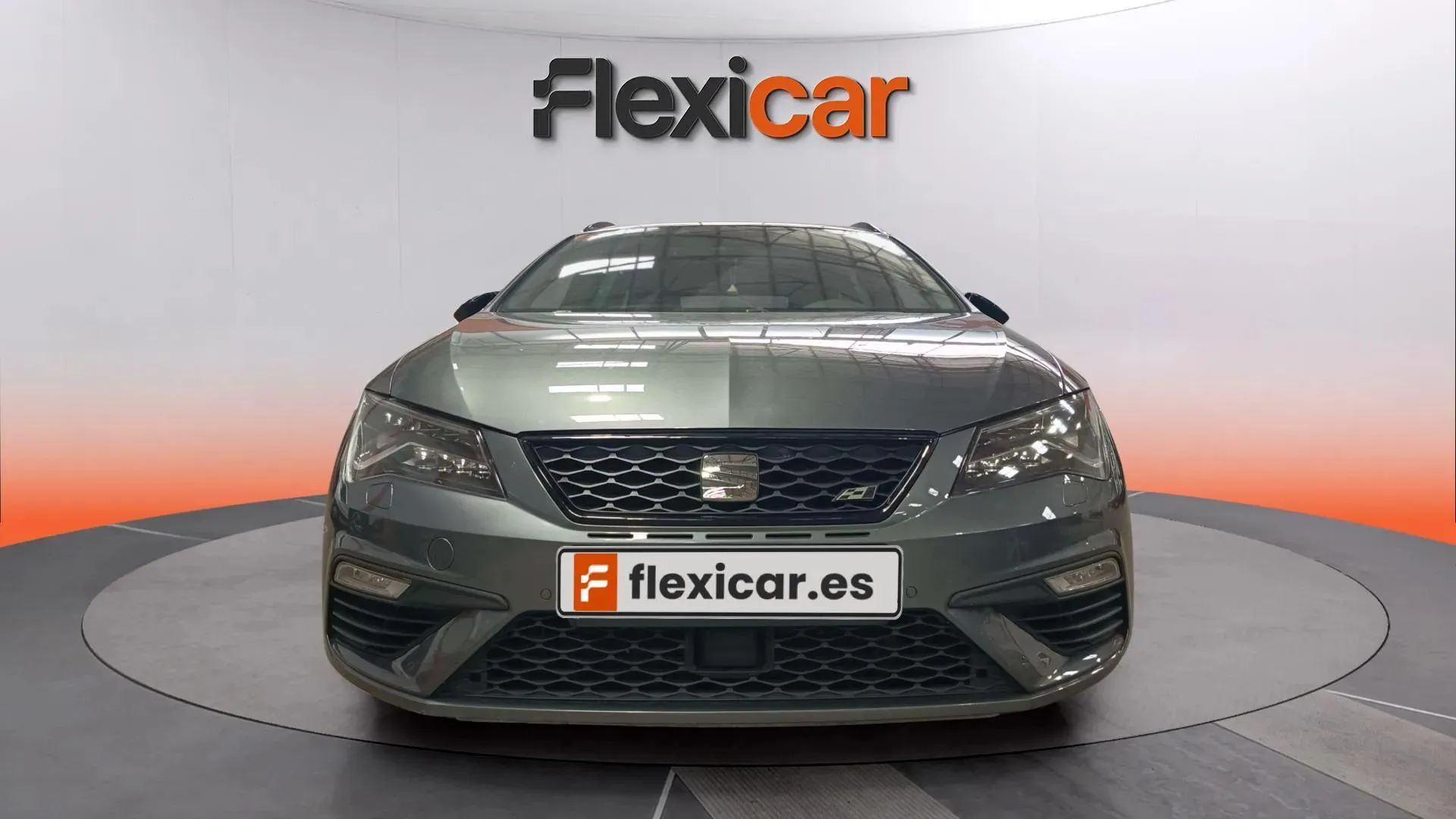 SEAT León ST 2.0 TSI DSG-6 Cupra - foto 2