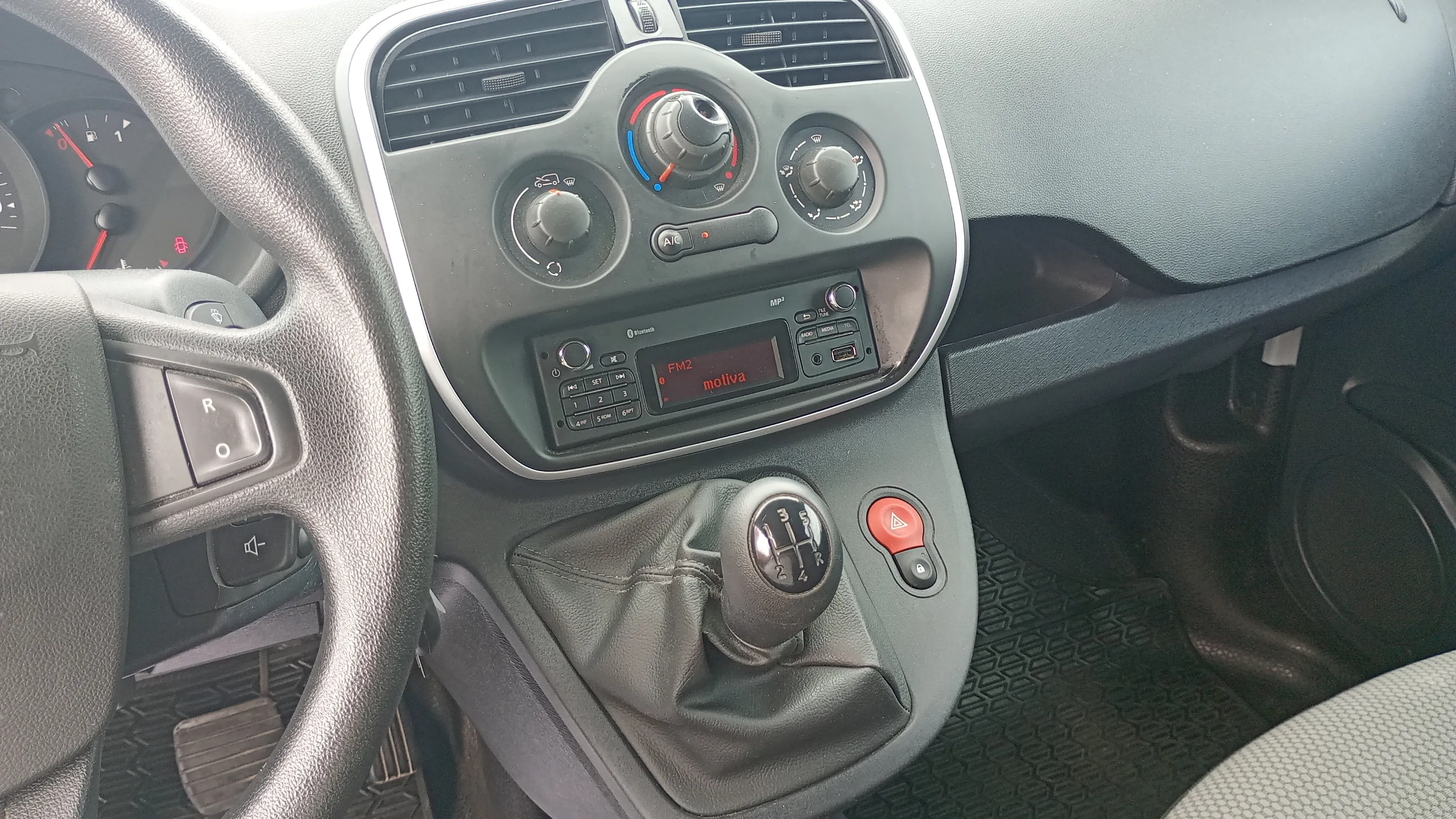 Renault Kangoo Profesional N1 Energy dCi - foto 11