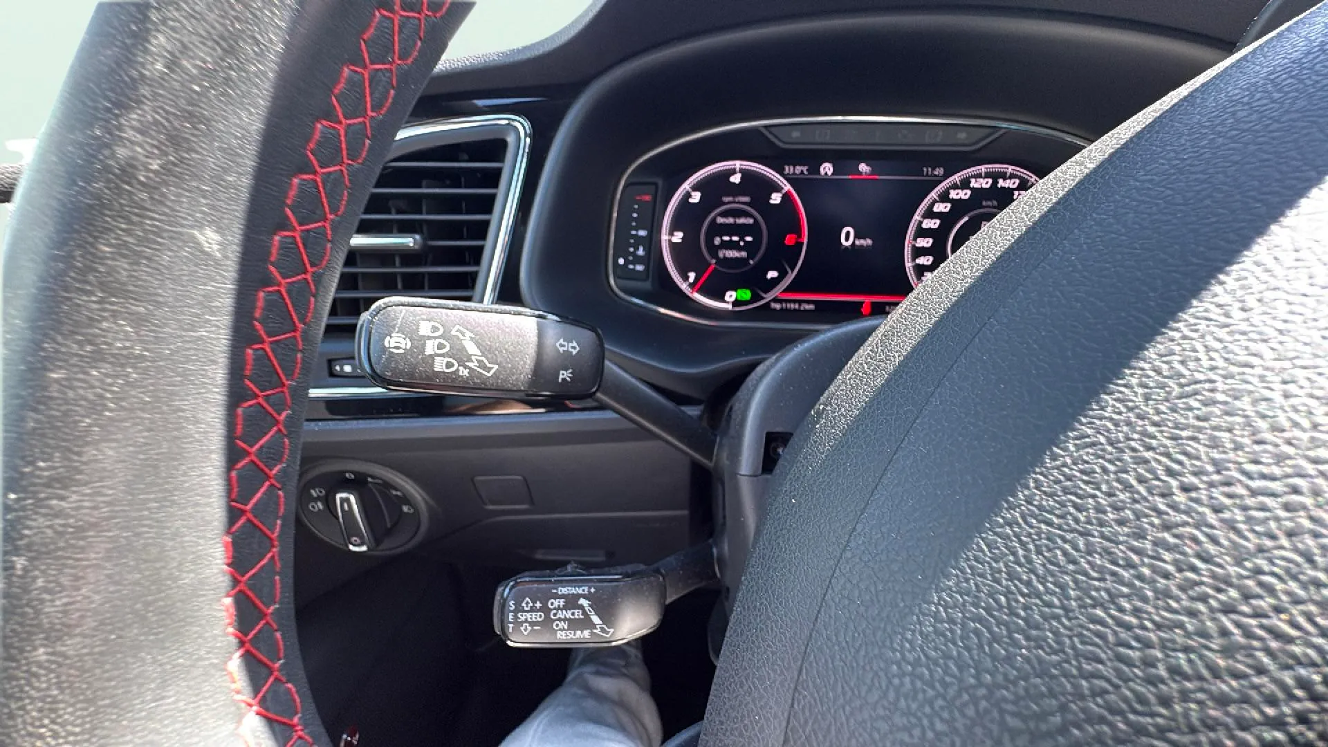 SEAT León ST 2.0 TDI DSG-7 St&sp FR - foto 15