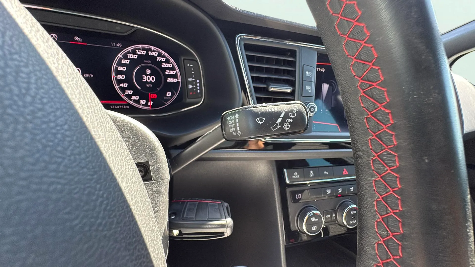 SEAT León ST 2.0 TDI DSG-7 St&sp FR - foto 14