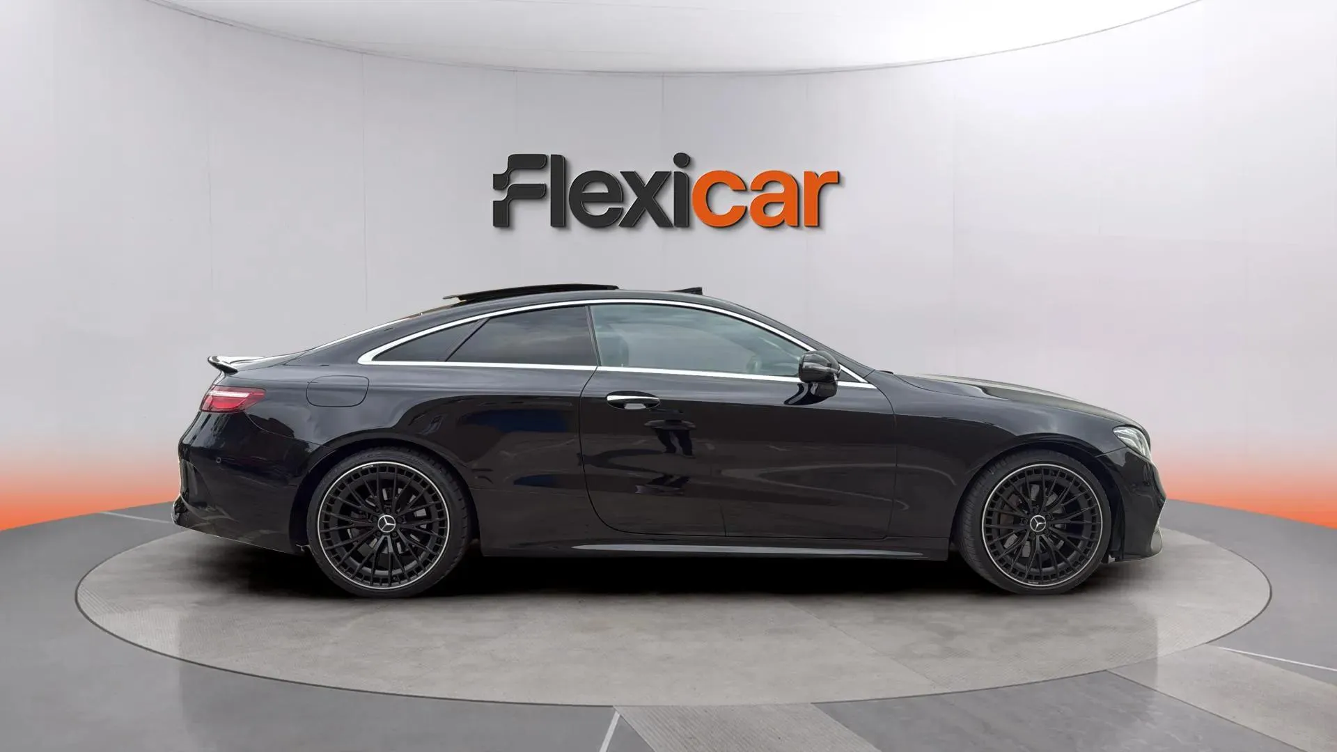 Mercedes-Benz Clase E Coupé E 220 d 4MATIC - foto 2