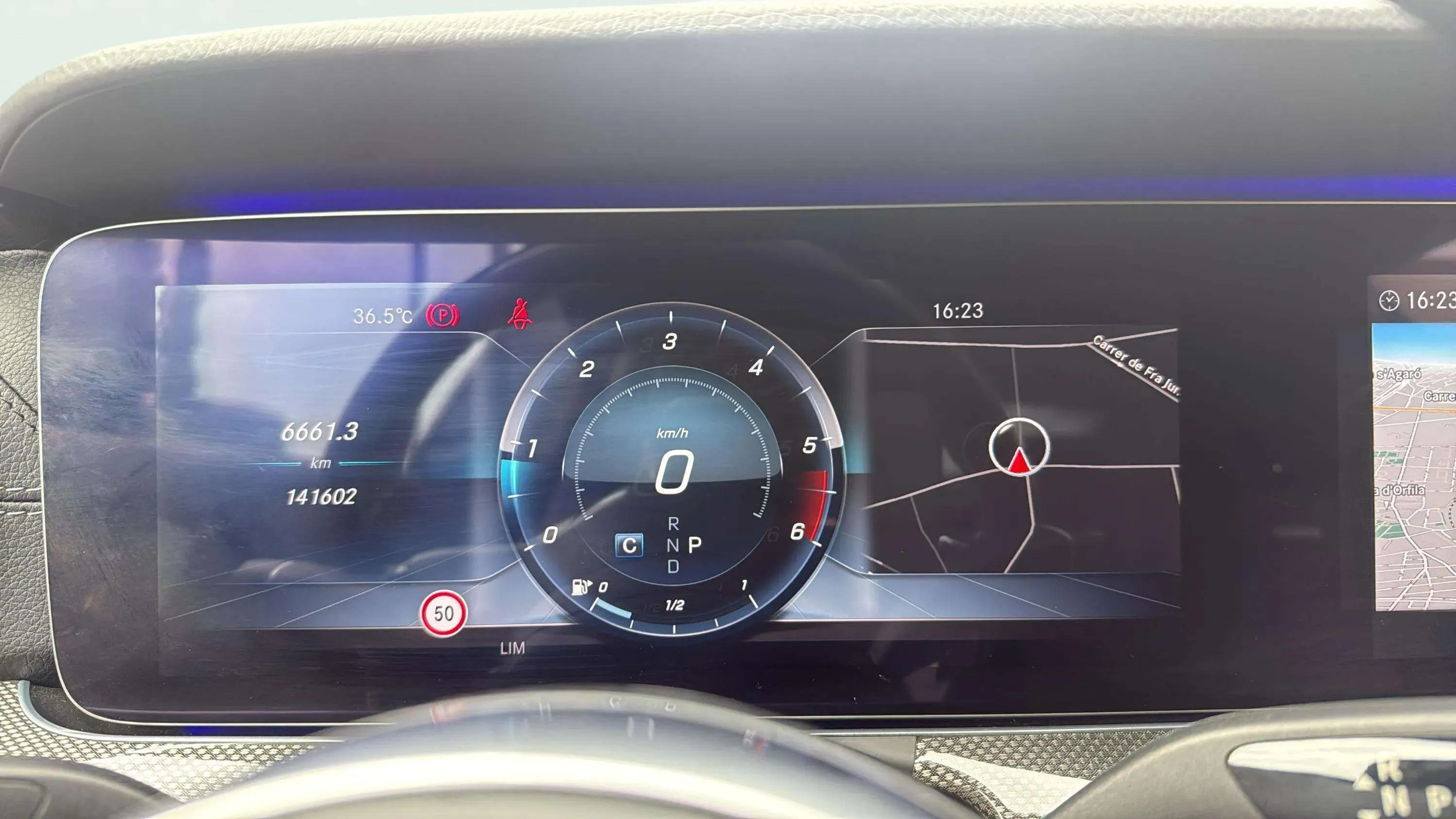 Mercedes-Benz Clase E Coupé E 220 d 4MATIC - foto 26