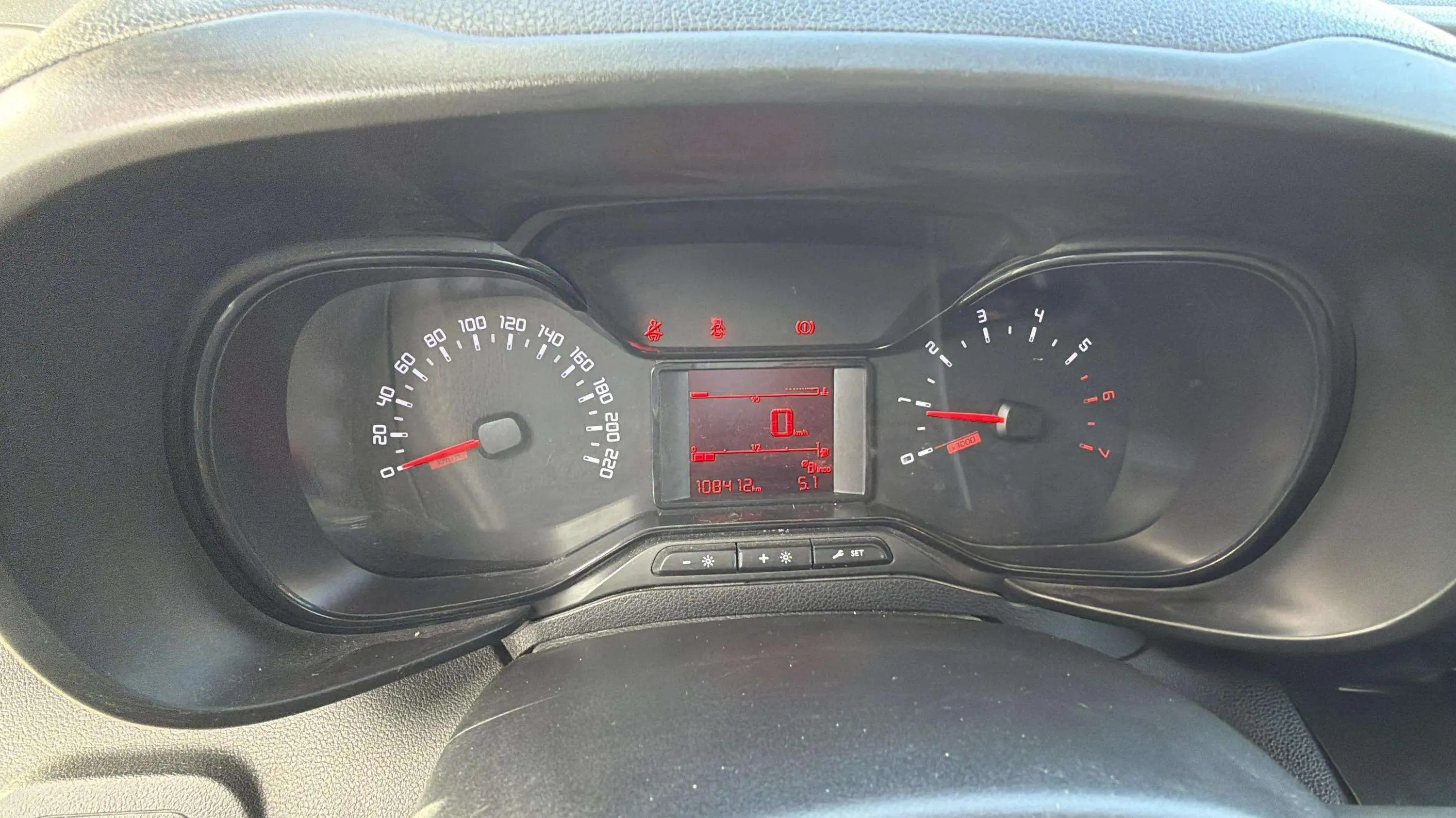 Citroën Berlingo Talla M BlueHDi 100 Feel Business - foto 11