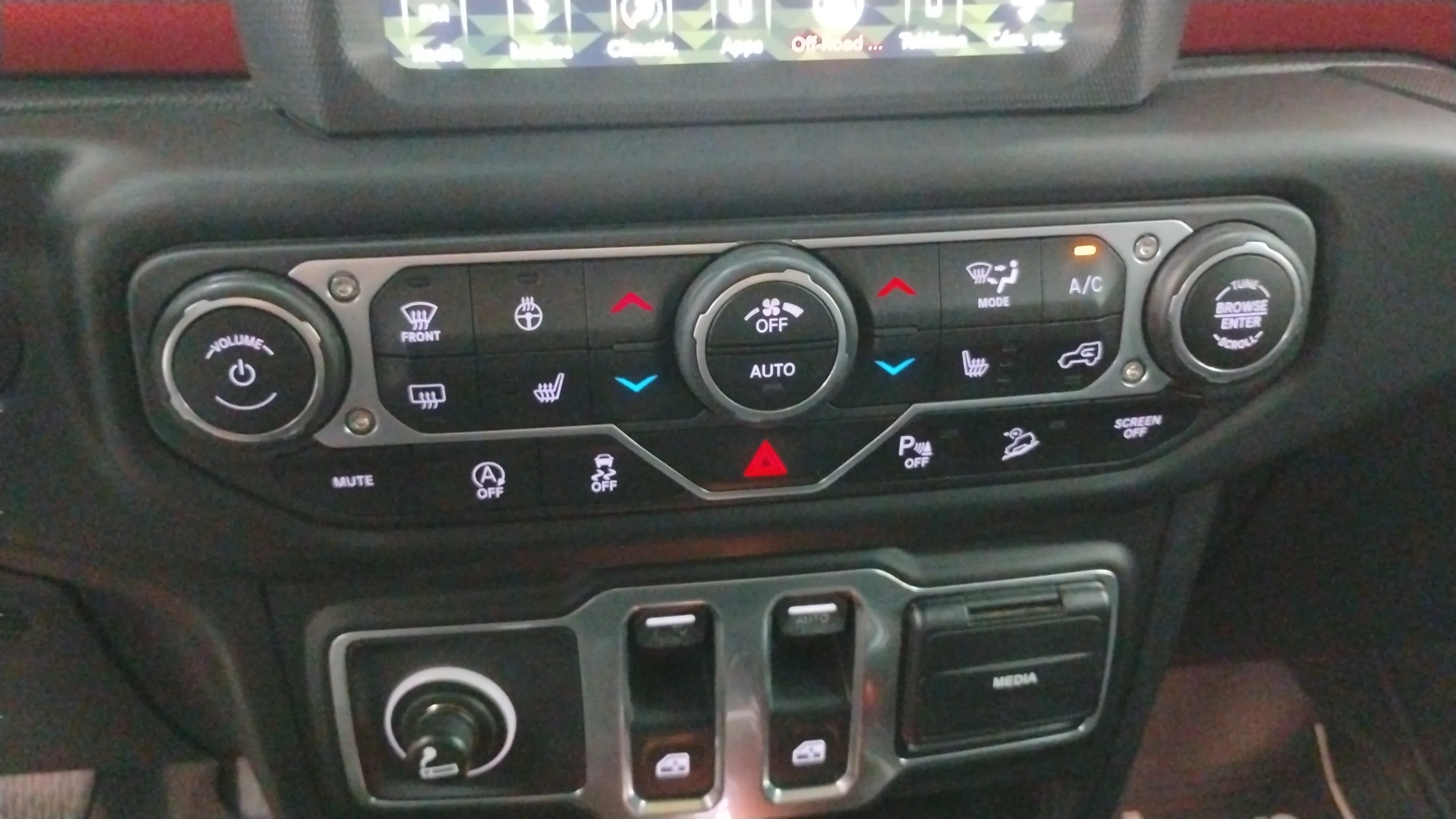 Jeep Wrangler 2.2 CRD Rubicon 8ATX E6D - foto 23