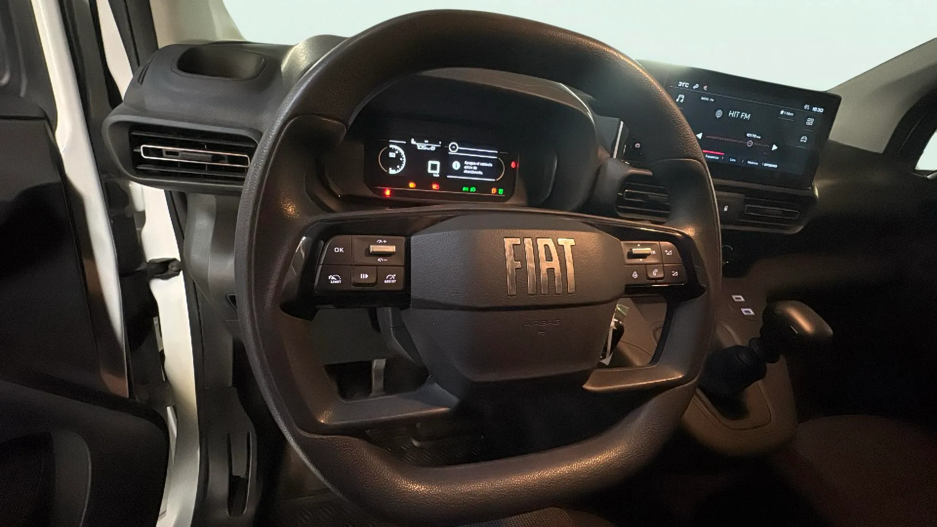 Fiat Doblò 1.5 diésel MT6 Talla M - foto 12