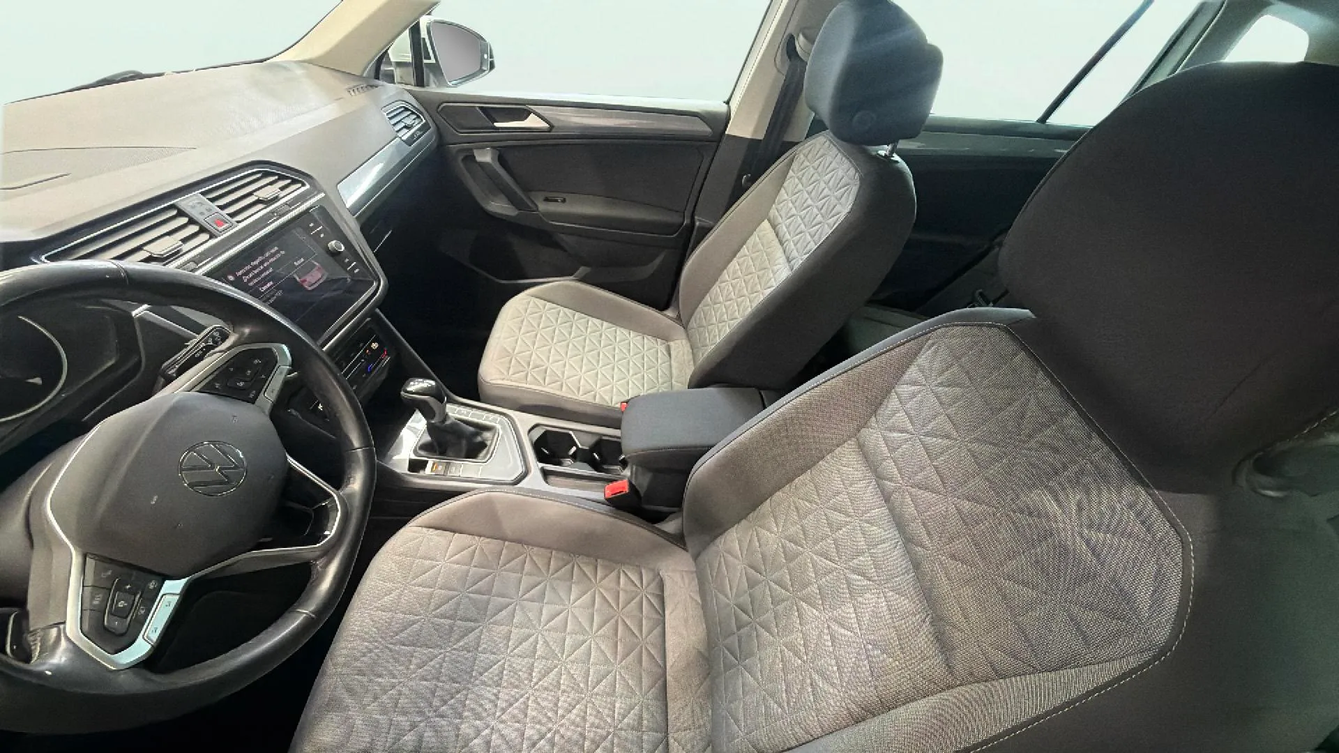 Volkswagen Tiguan Life 2.0 TDI DSG - foto 10