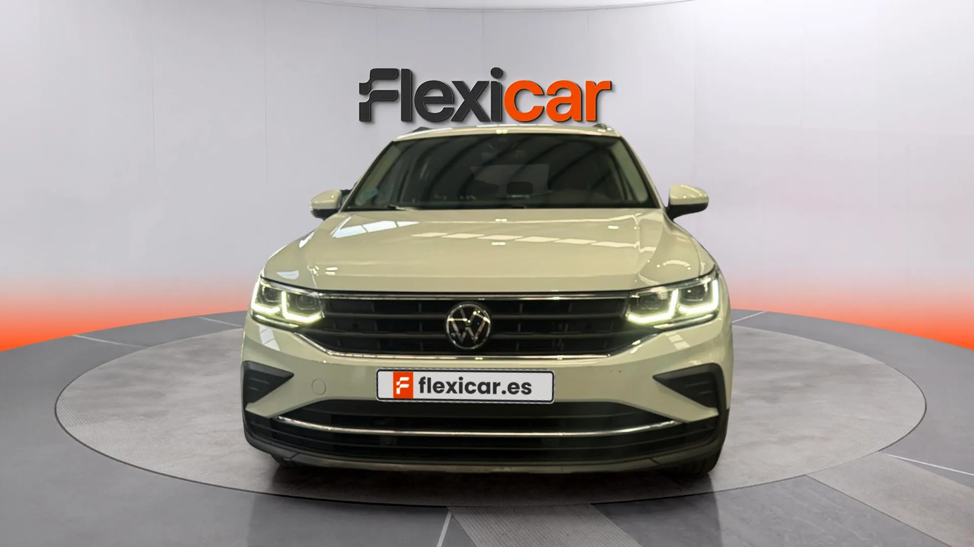 Volkswagen Tiguan Life 2.0 TDI DSG - foto 8