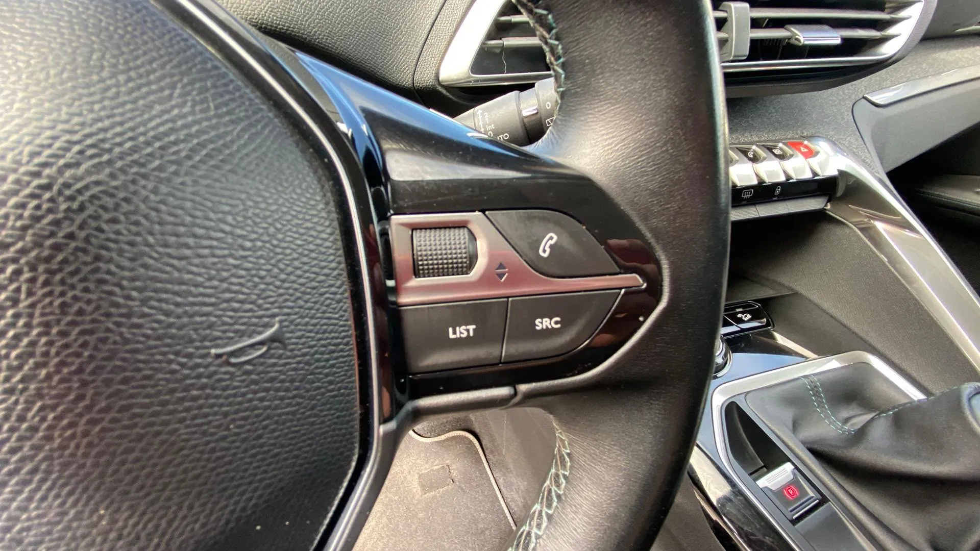 Peugeot 3008 1.5L BlueHDi Crossway - foto 14