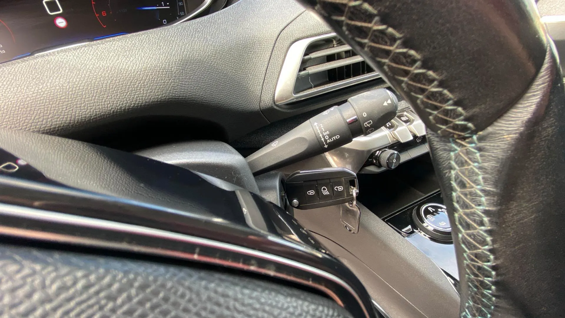 Peugeot 3008 1.5L BlueHDi Crossway - foto 15