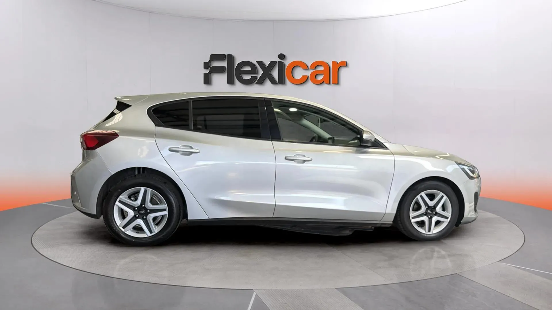 Ford Focus 1.5 EcoBlue Active SB - foto 5