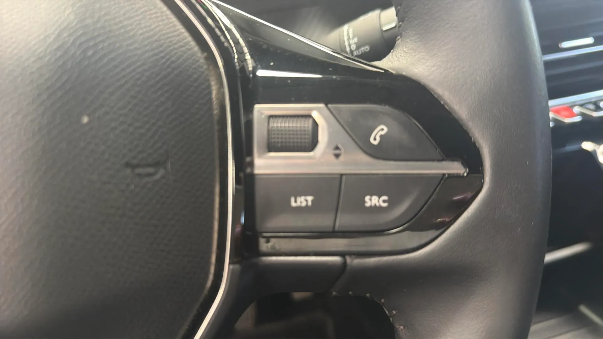 Peugeot 2008 Active BlueHDi - foto 20