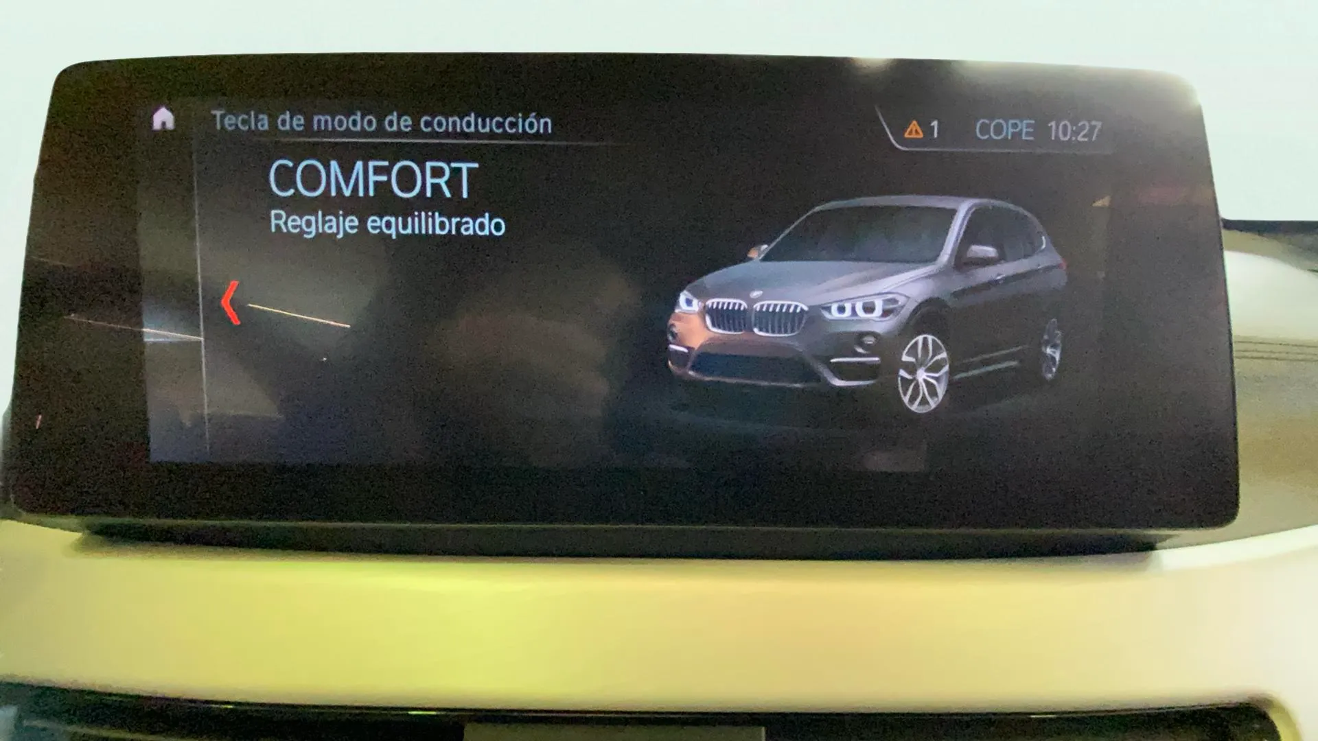 BMW X1 sDrive18i - foto 35
