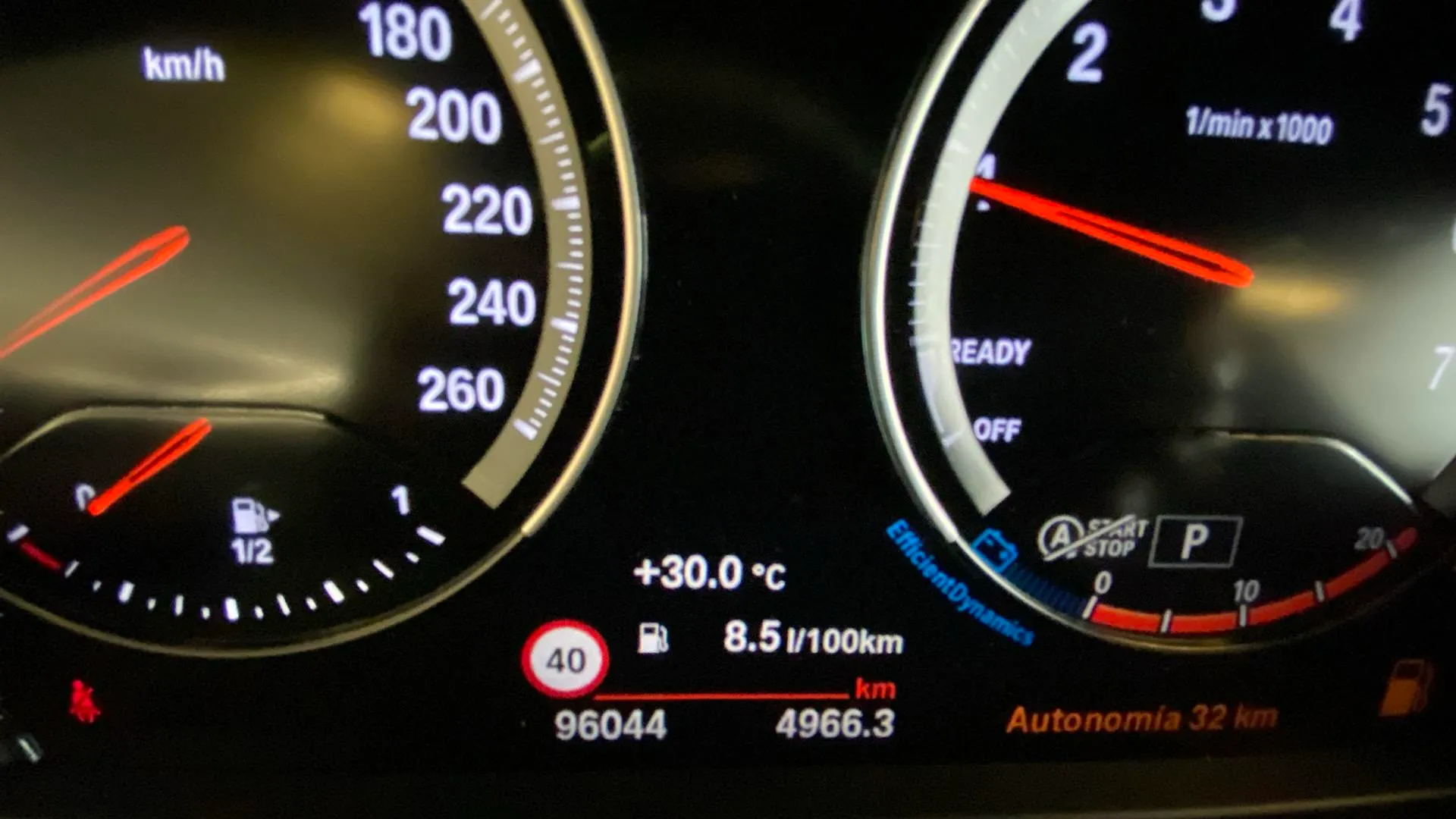 BMW X1 sDrive18i - foto 16