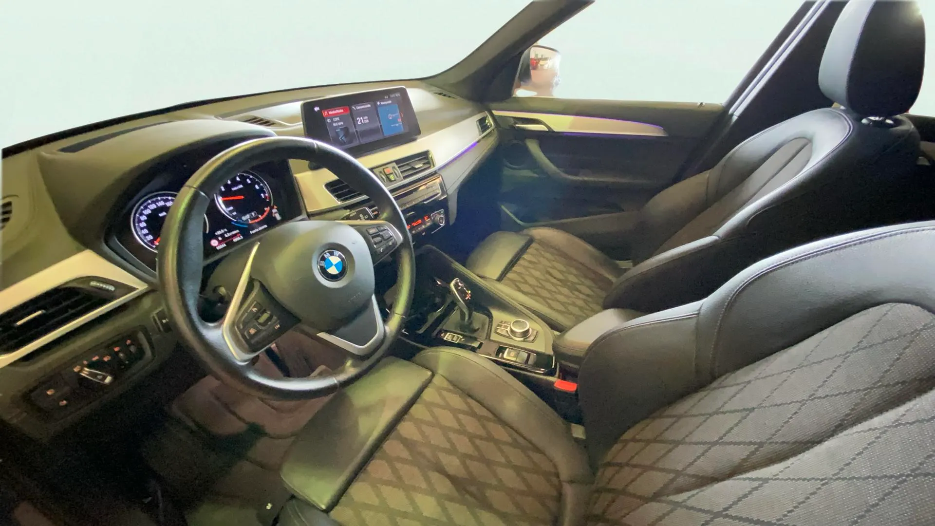 BMW X1 sDrive18i - foto 11