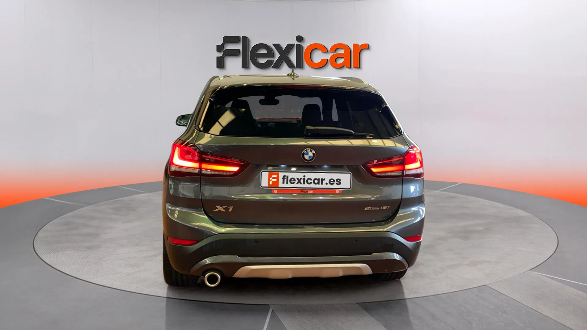 BMW X1 sDrive18i - foto 6