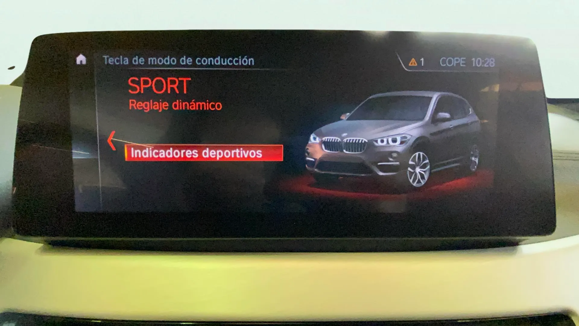 BMW X1 sDrive18i - foto 34