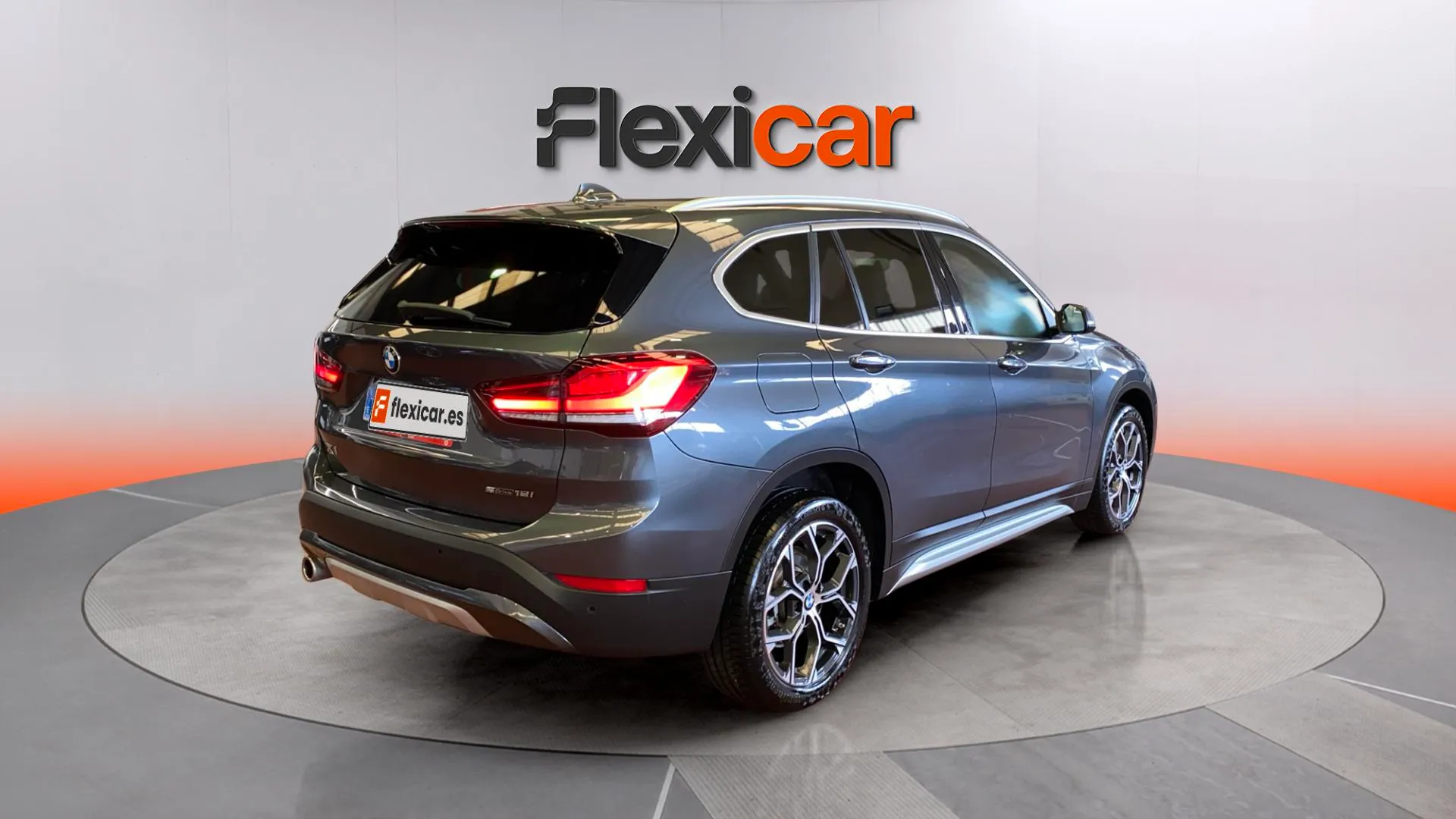 BMW X1 sDrive18i - foto 7