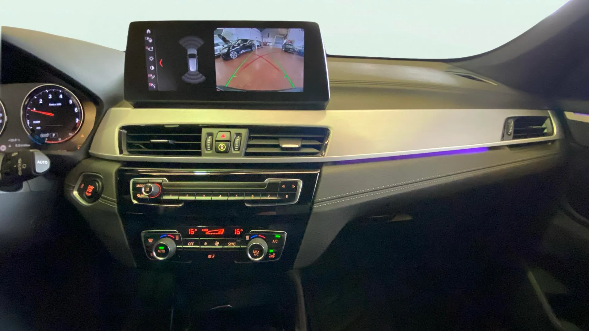 BMW X1 sDrive18i - foto 23
