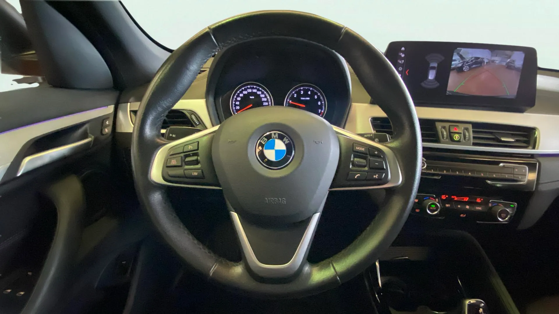 BMW X1 sDrive18i - foto 18