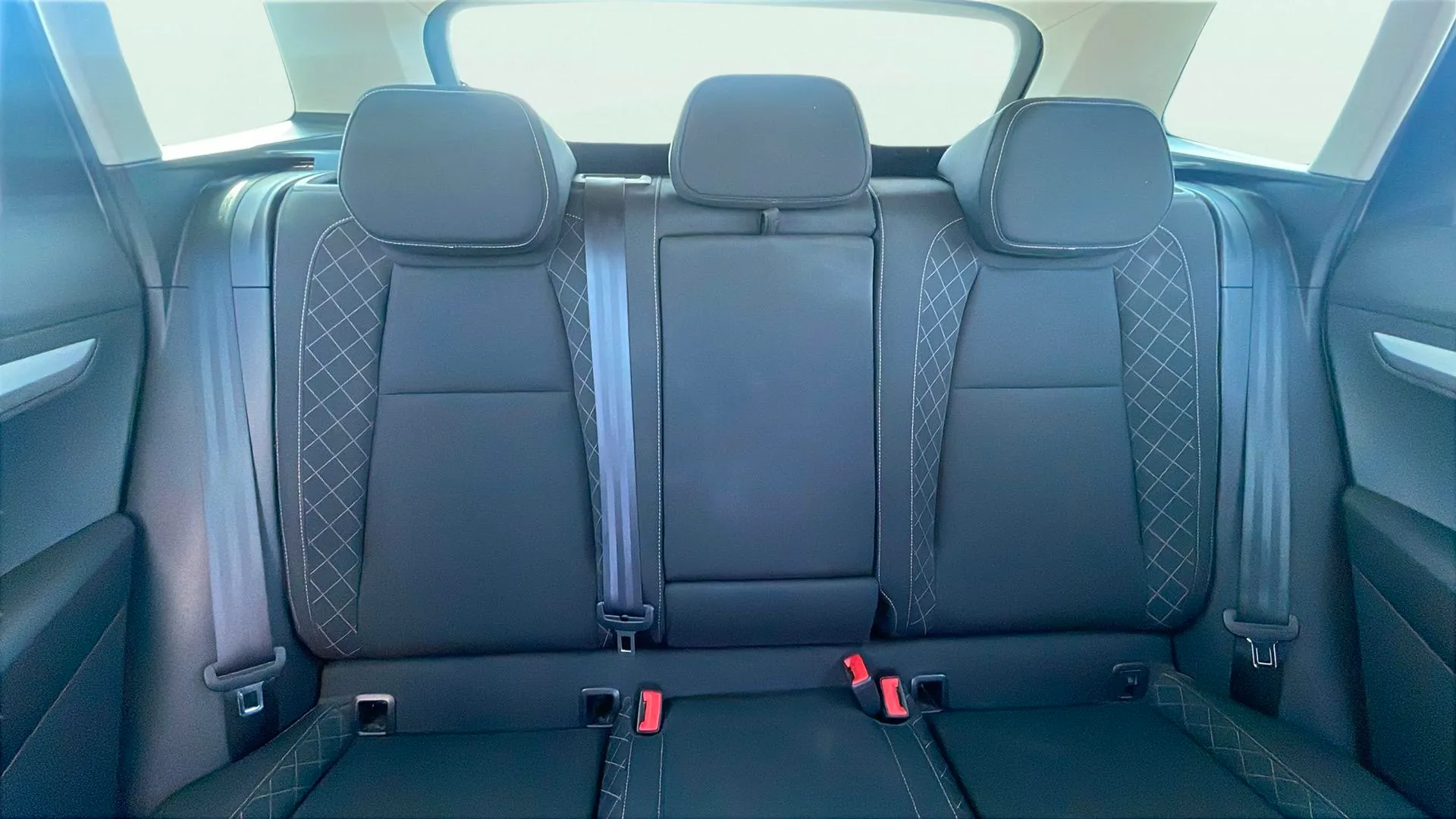 Škoda Karoq 1.5 TSI ACT Style - foto 19