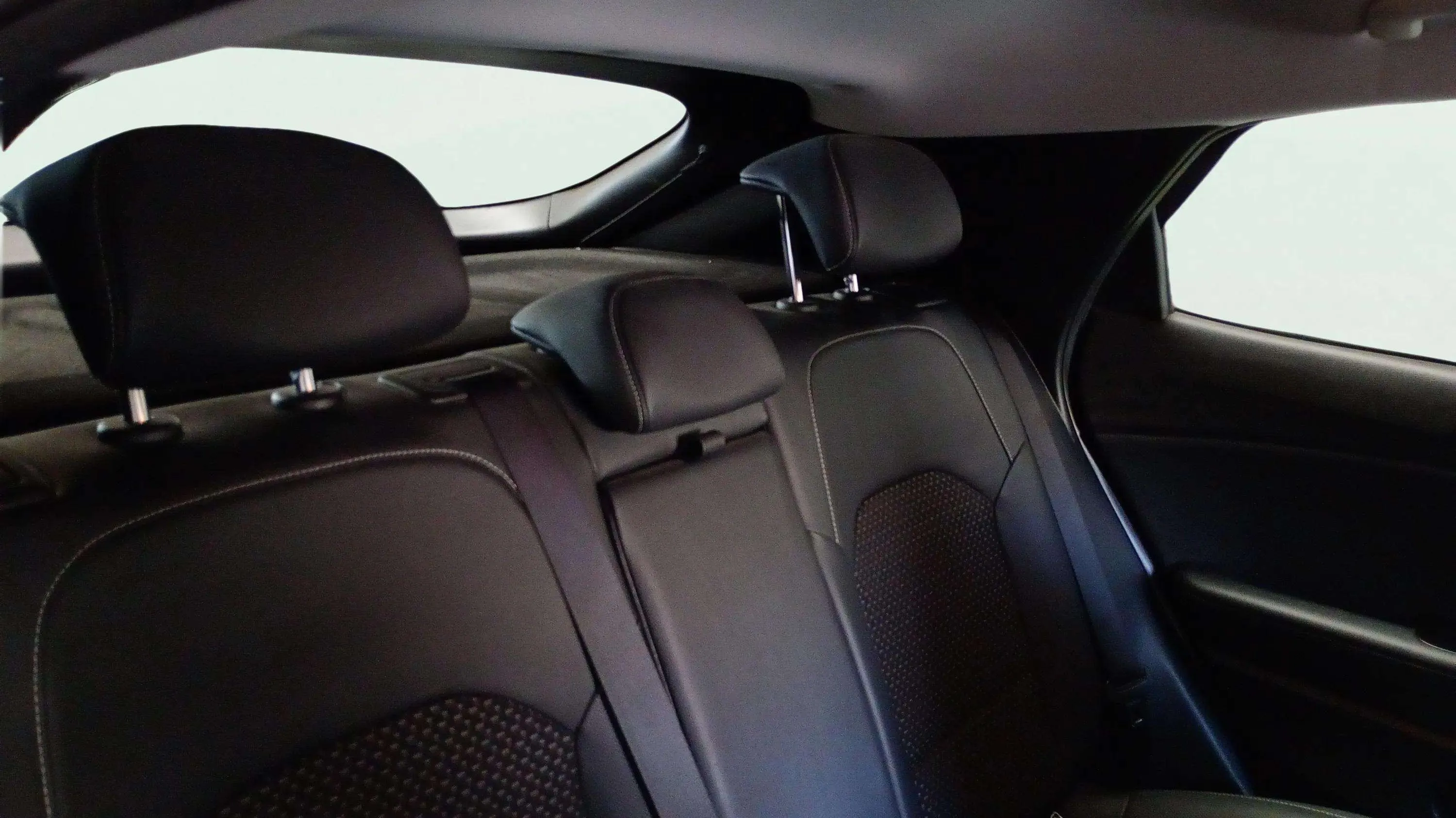 Kia XCeed 1.0 T-GDi Concept - foto 14