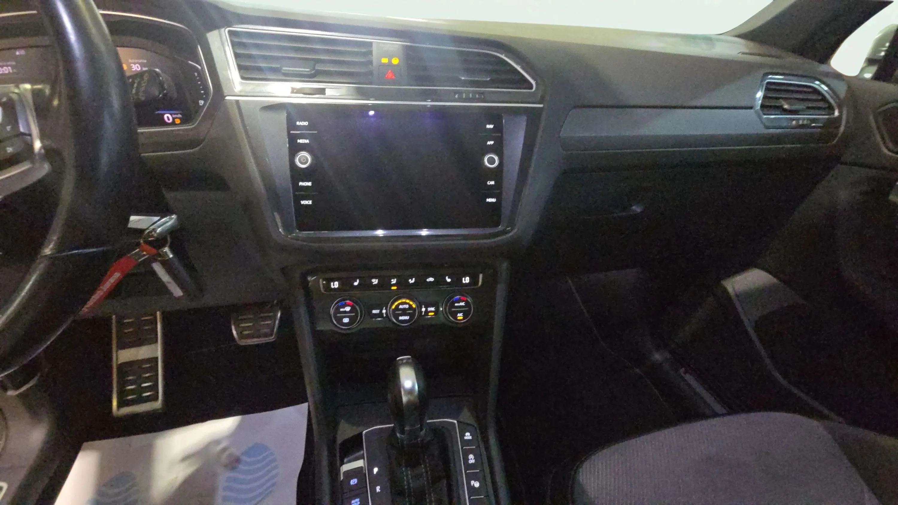 Volkswagen Tiguan Sport 1.5 TSI DSG - foto 8
