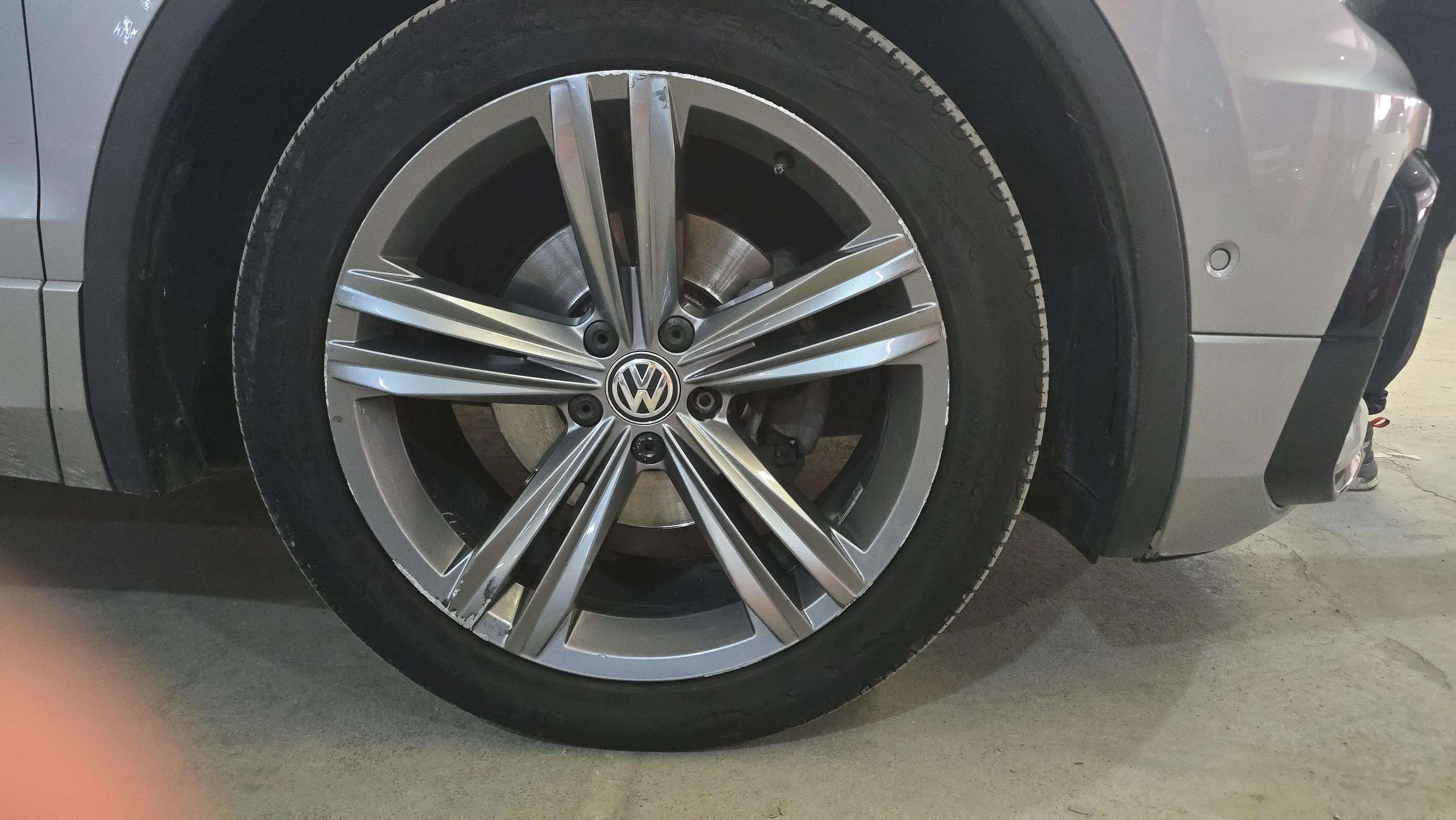 Volkswagen Tiguan Sport 1.5 TSI DSG - foto 13