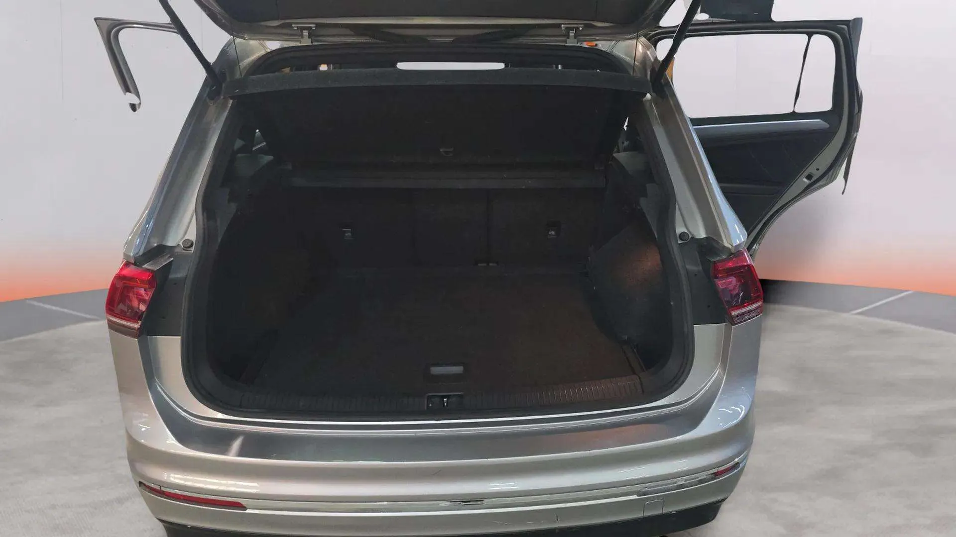 Volkswagen Tiguan Sport 1.5 TSI DSG - foto 6