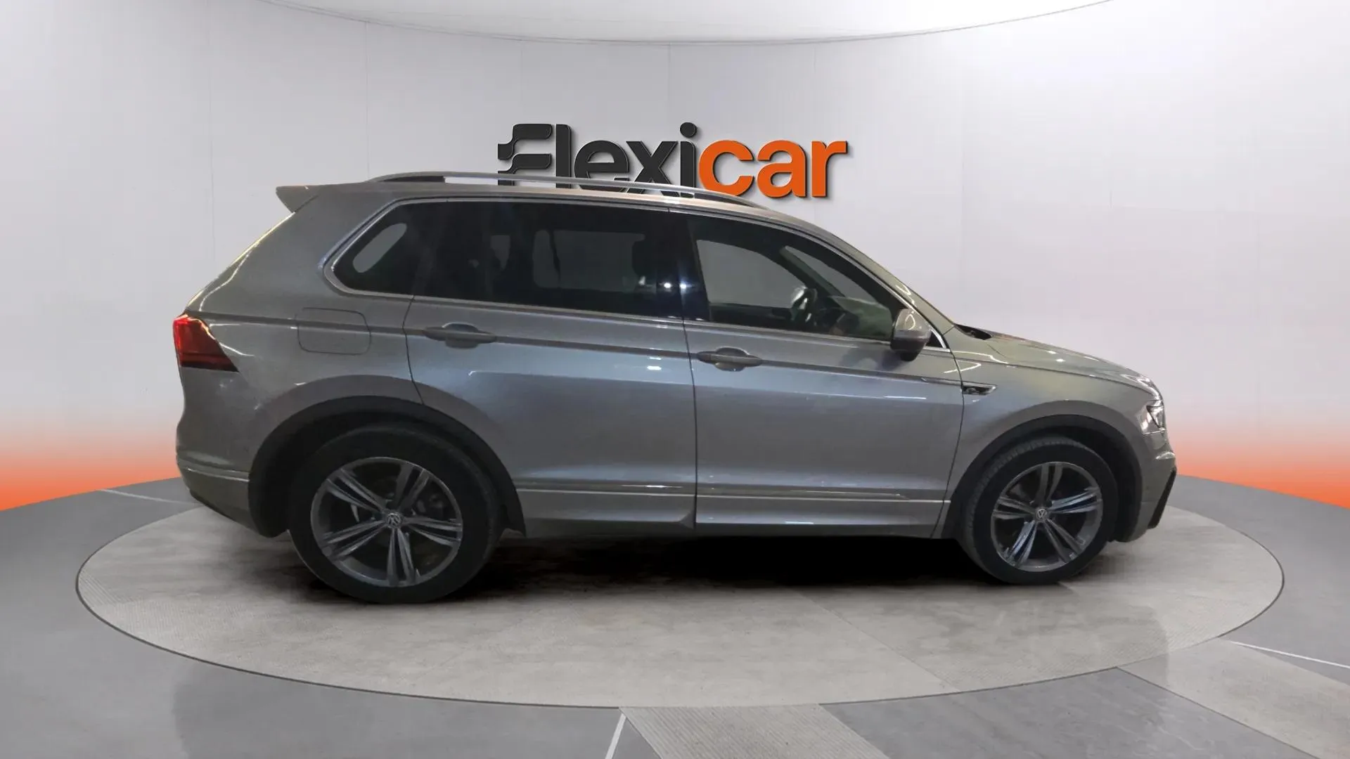 Volkswagen Tiguan Sport 1.5 TSI DSG - foto 3