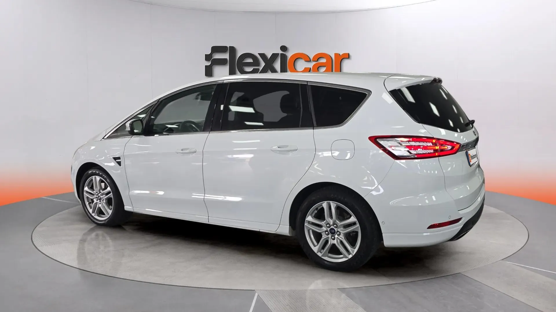Ford S-Max 1.5 EcoBoost ST-Line - foto 5