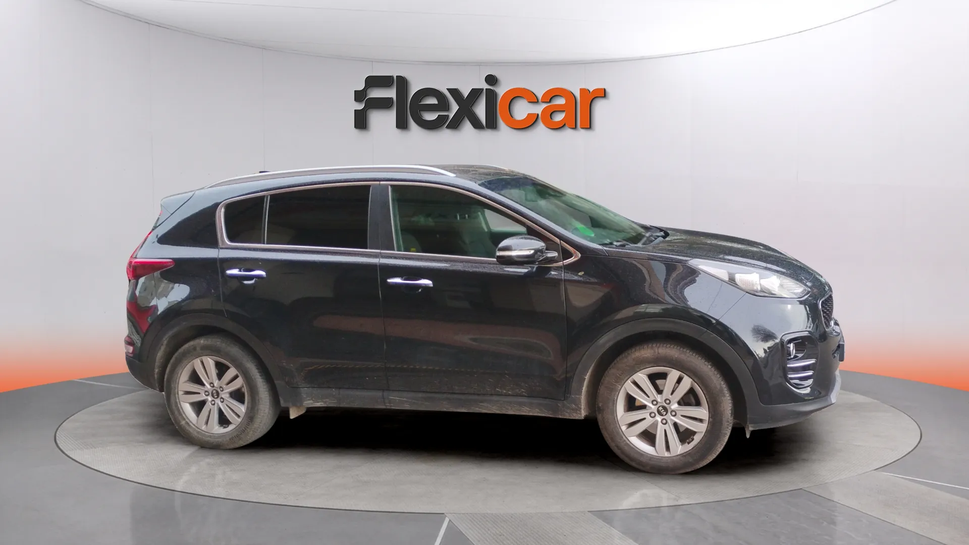 Kia Sportage 1.6 GDi Basic 4x2 - foto 2