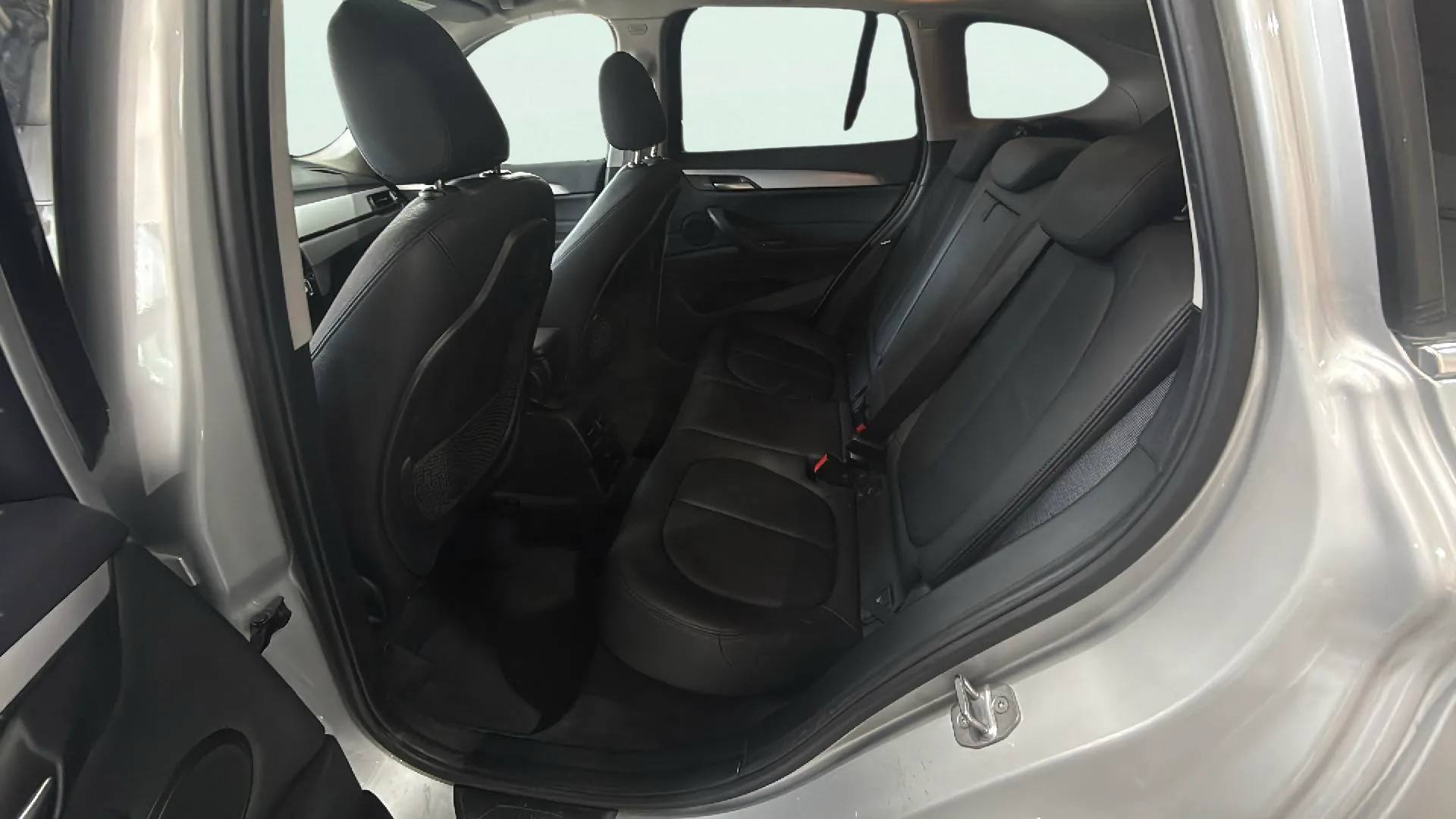 BMW X1 sDrive18i - foto 17