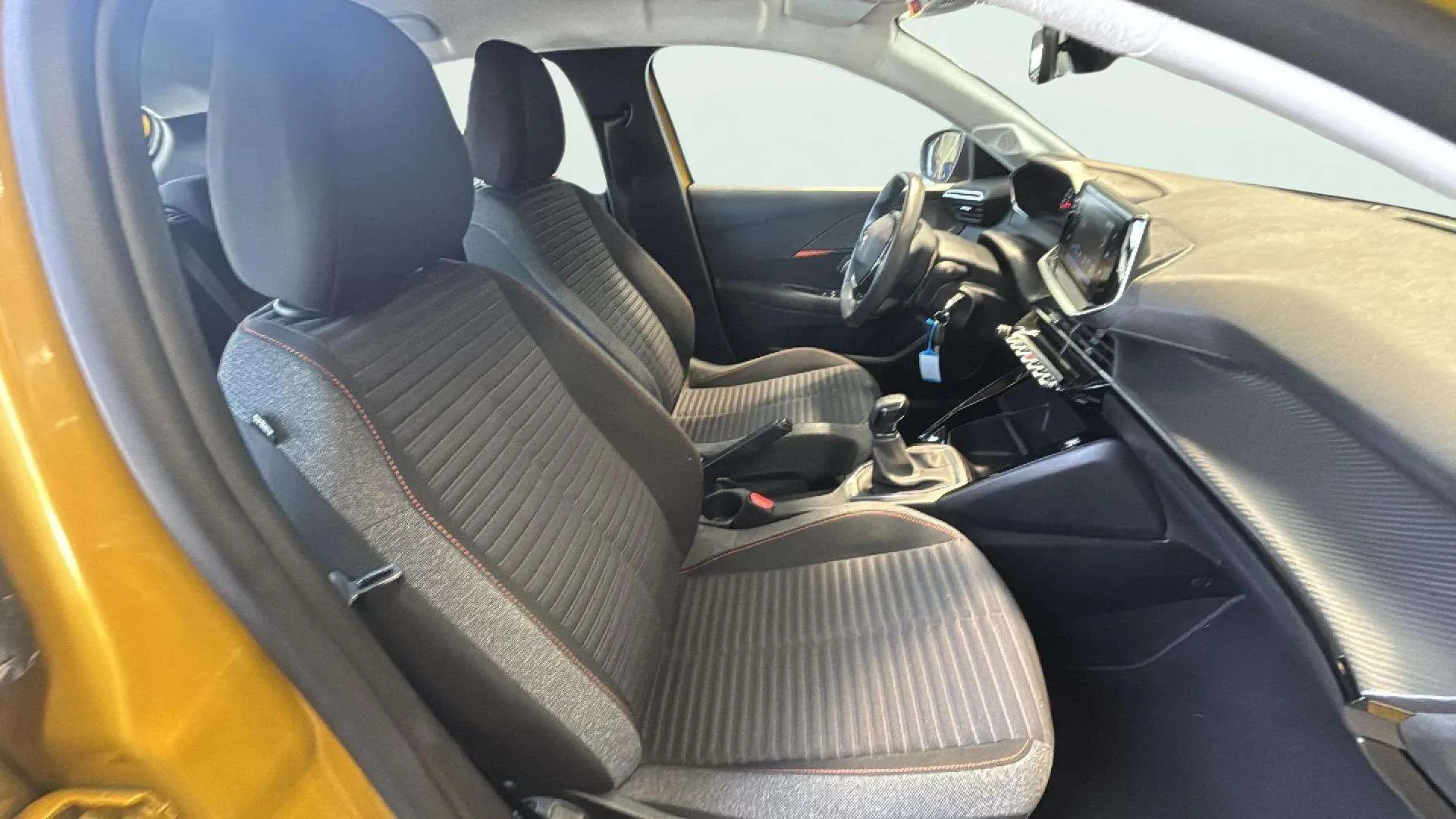 Peugeot 208 PureTech Active - foto 16
