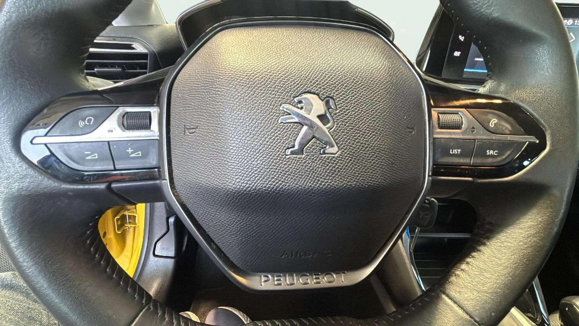 Peugeot 208 PureTech Active - foto 21